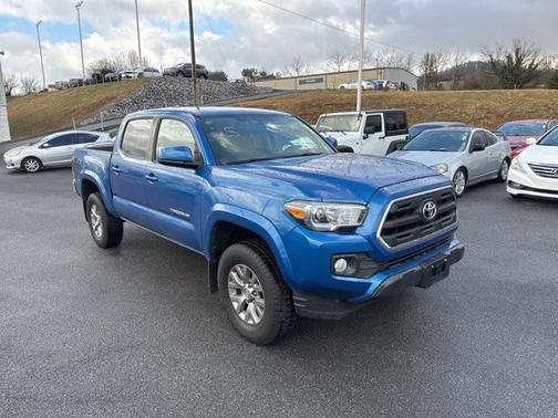 2017 Toyota Tacoma SR5