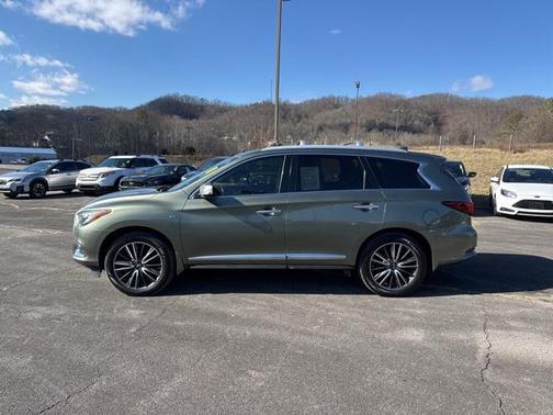 2017 INFINITI QX60 Base