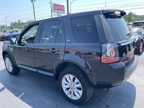 2013 Land Rover LR2 Base