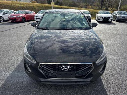 2018 Hyundai Elantra GT Base