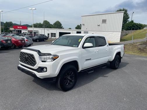 2022 Toyota Tacoma SR5