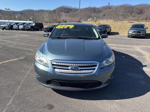 2010 Ford Taurus SEL