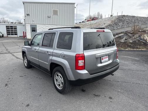 2017 Jeep Patriot Sport