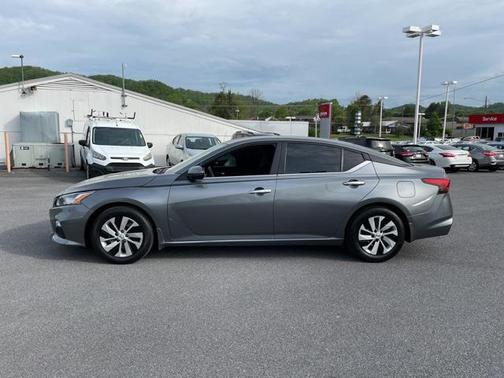 2020 Nissan Altima S FWD