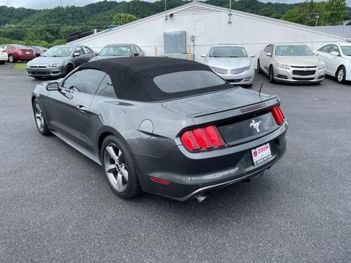 2015 Ford Mustang V6