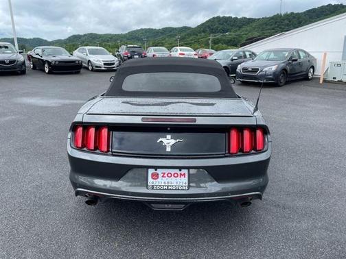 2015 Ford Mustang V6