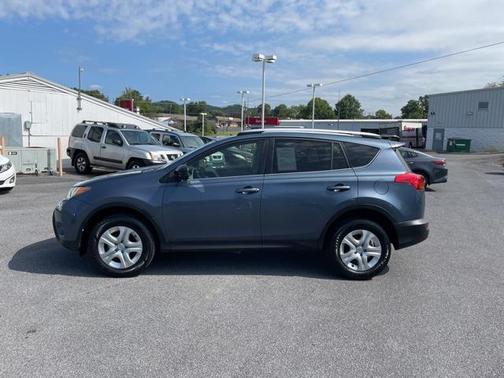 2014 Toyota RAV4 LE