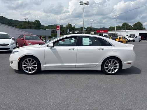 2015 Lincoln MKZ Base