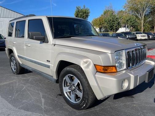 2008 Jeep Commander Sport
