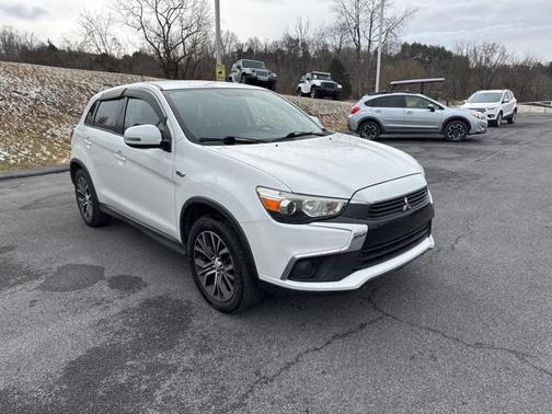 2016 Mitsubishi Outlander Sport 2.4 SE