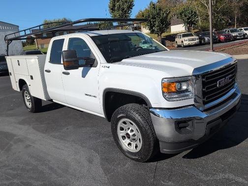 2017 GMC Sierra 3500 Base