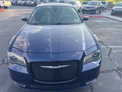 2017 Chrysler 300 S