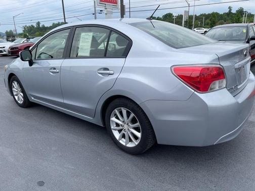 2014 Subaru Impreza 2.0i Premium
