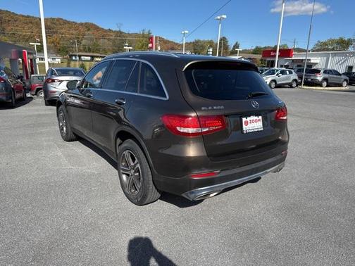 2017 Mercedes-Benz GLC 300 4MATIC