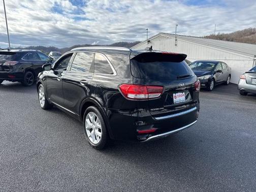 2016 Kia Sorento SX
