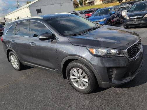 2019 Kia Sorento LX