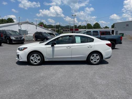 2019 Subaru Impreza 2.0i