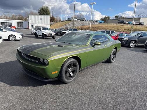 2012 Dodge Challenger SXT
