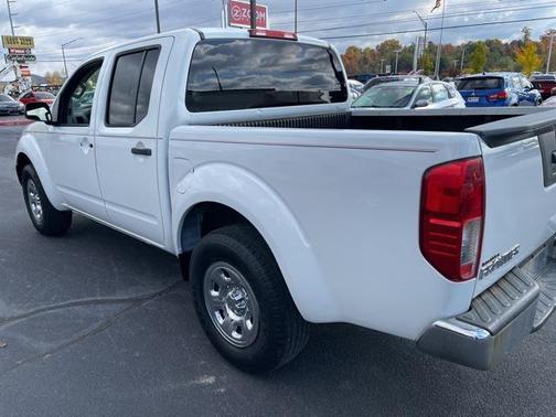 2014 Nissan Frontier S