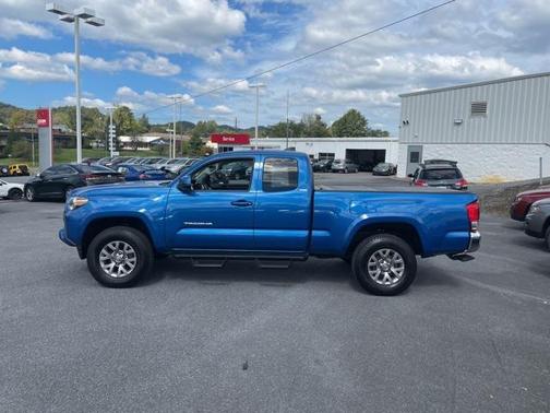 2016 Toyota Tacoma SR5