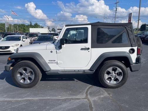 2015 Jeep Wrangler Sport