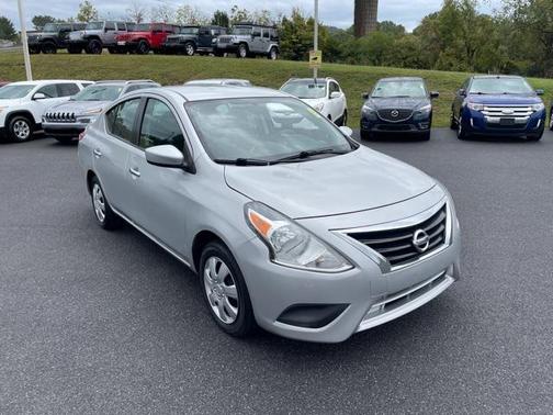 2019 Nissan Versa 1.6 SV