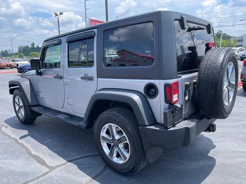 2015 Jeep Wrangler Unlimited Sport
