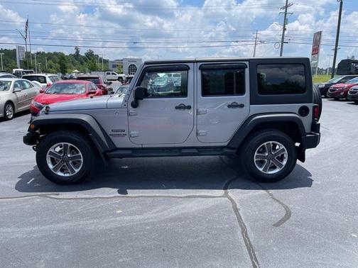 2015 Jeep Wrangler Unlimited Sport