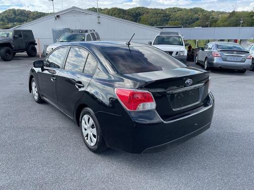 2016 Subaru Impreza 2.0i