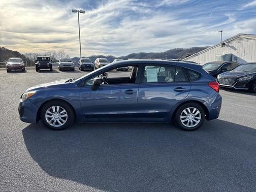 2012 Subaru Impreza 2.0i