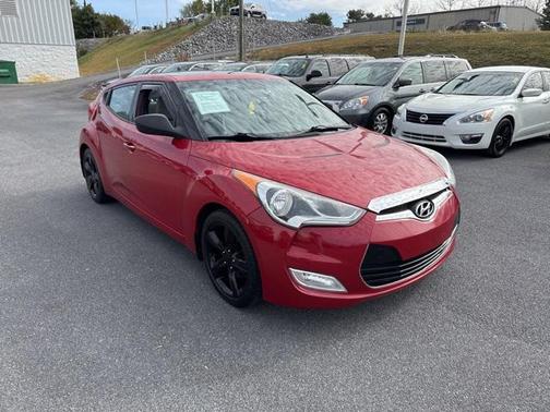 2013 Hyundai Veloster Base