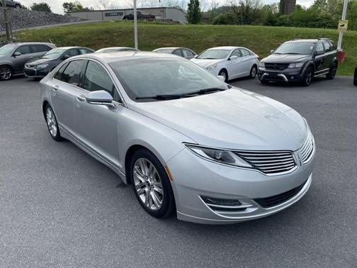 2016 Lincoln MKZ Base