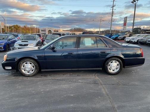 2002 Cadillac DeVille Base