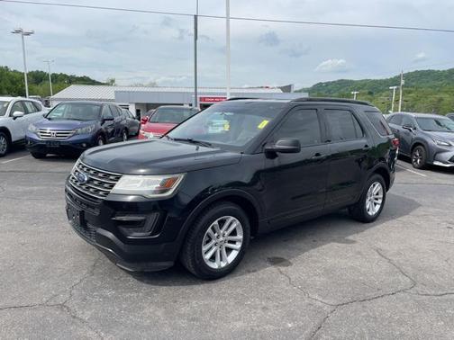2017 Ford Explorer Base
