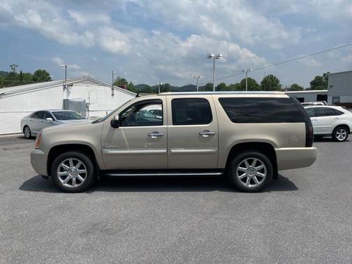 2008 GMC Yukon XL Denali