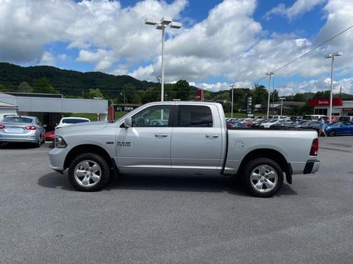 2017 RAM 1500 Sport