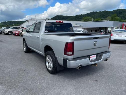 2017 RAM 1500 Sport