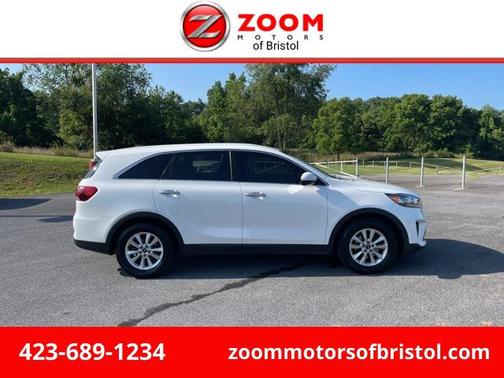 2019 Kia Sorento LX