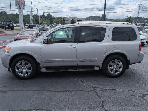 2011 Nissan Armada Platinum