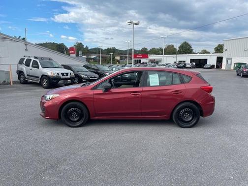 2019 Subaru Impreza 2.0i