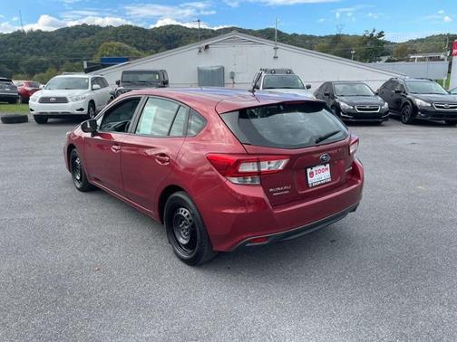 2019 Subaru Impreza 2.0i