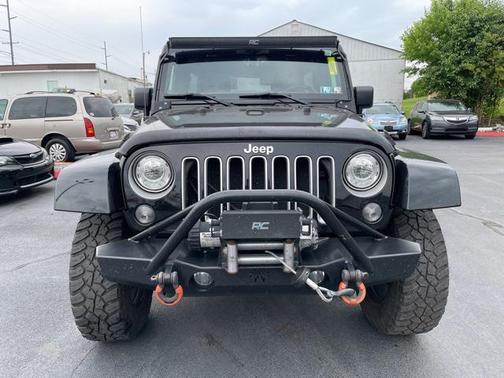 2017 Jeep Wrangler Unlimited Sahara