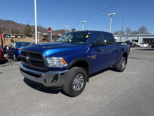 2018 RAM 2500 Tradesman Crew Cab 4x4 6'4' Box