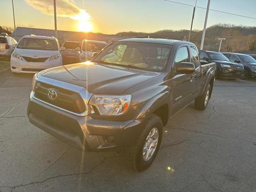 2013 Toyota Tacoma Base