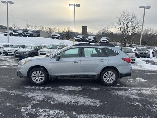 2017 Subaru Outback 2.5i