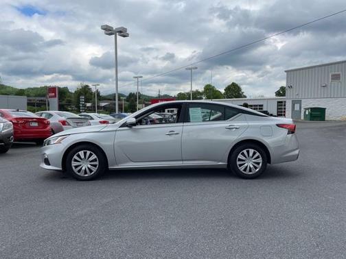 2021 Nissan Altima S FWD