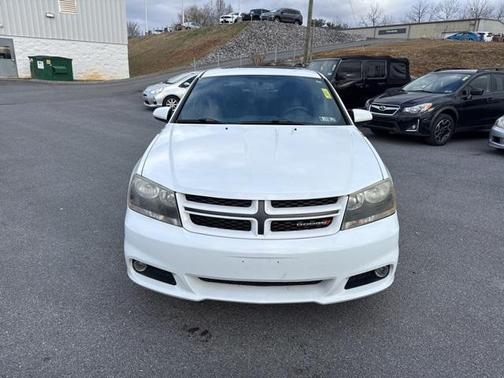2012 Dodge Avenger R/T