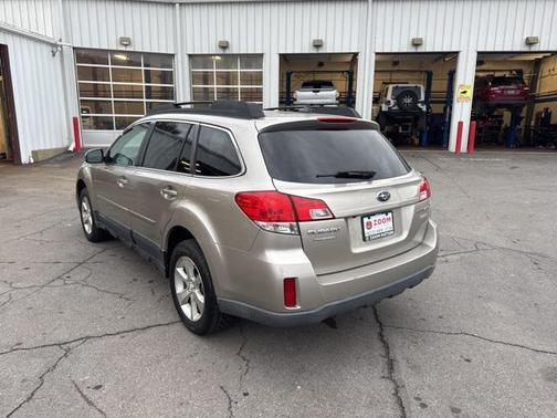 2014 Subaru Outback 2.5i Limited
