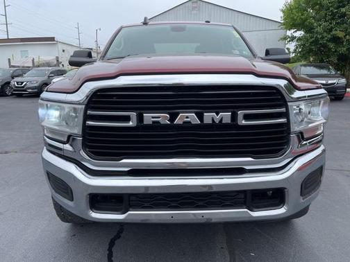 2020 RAM 2500 Big Horn Crew Cab 4X4 6'4' Box