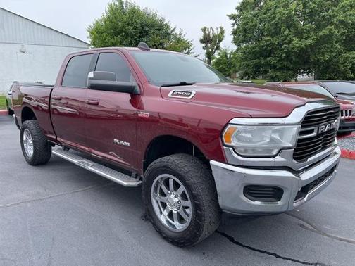 2020 RAM 2500 Big Horn Crew Cab 4X4 6'4' Box